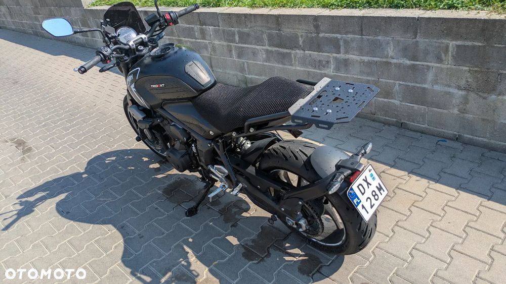 Triumph Trident - 6