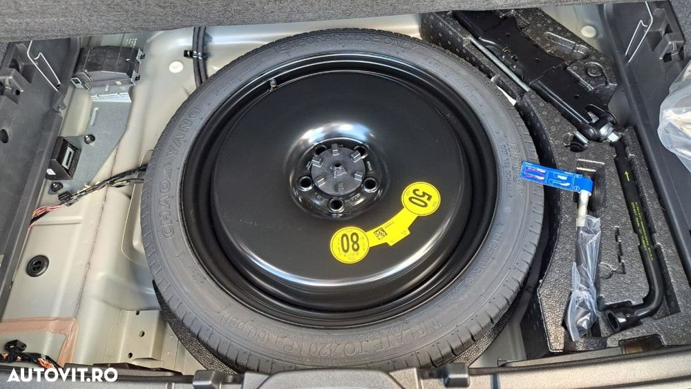 Volvo XC 40 B3 AT FWD MHEV Core - 19