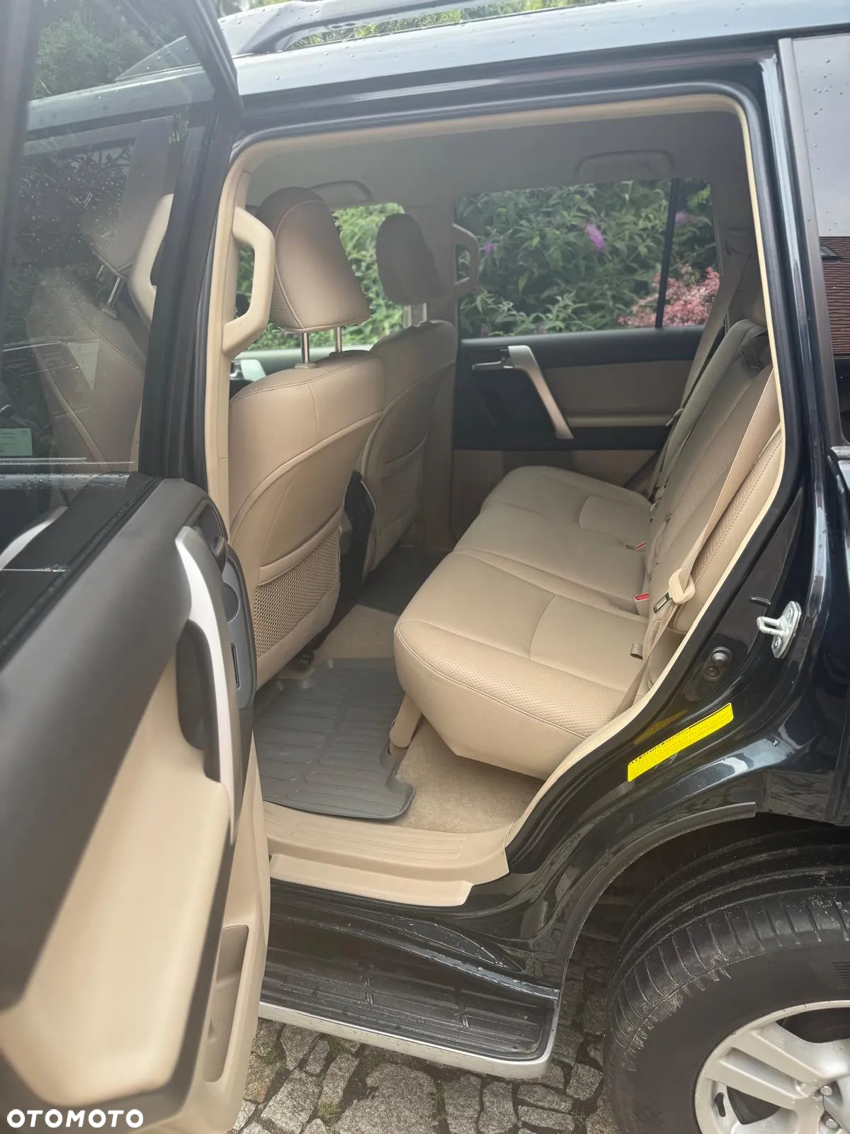 Toyota Land Cruiser LC 3.0 D-4D Sol plus - 6