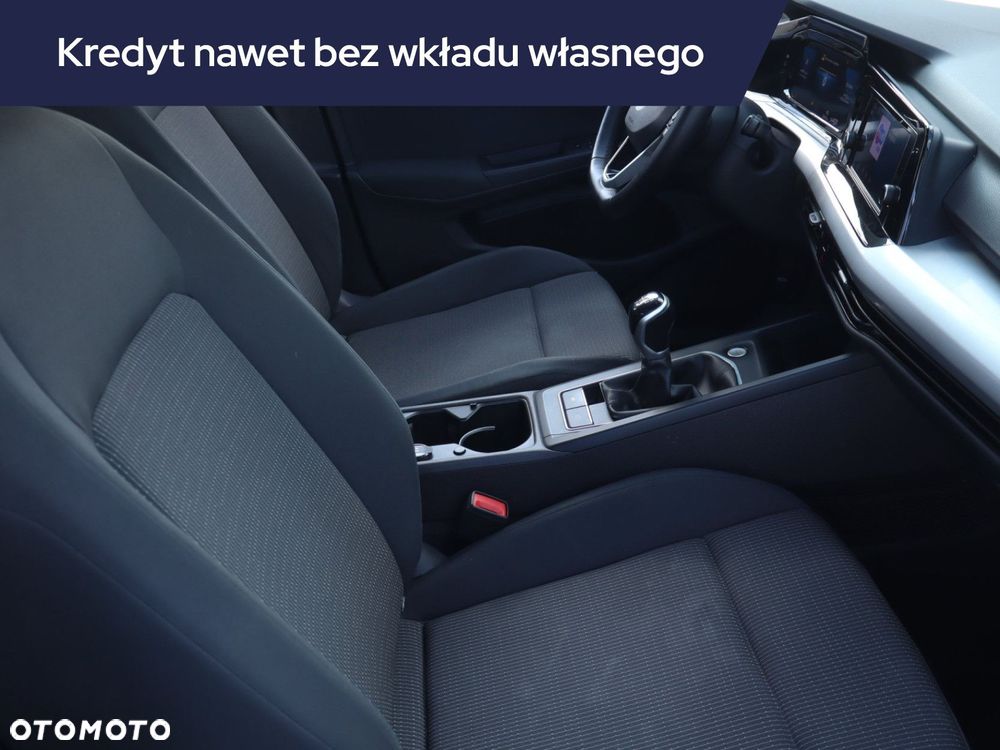 Volkswagen Golf - 11