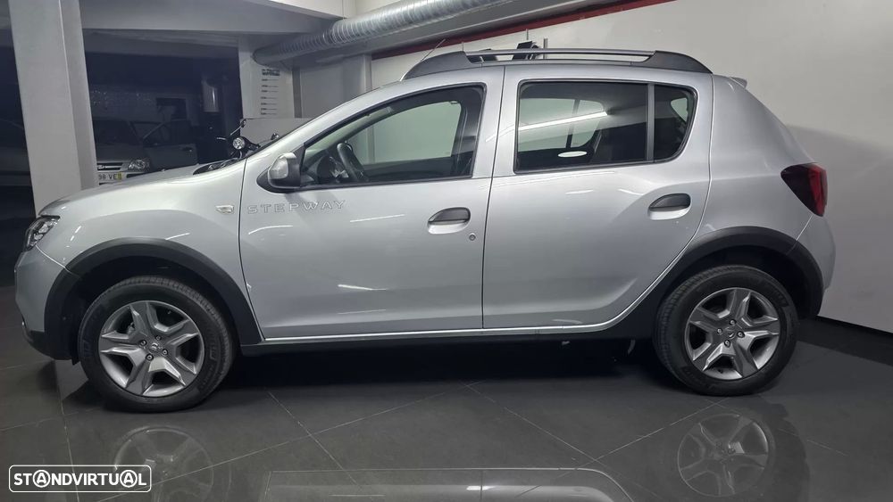 Dacia Sandero 2021 photo 2