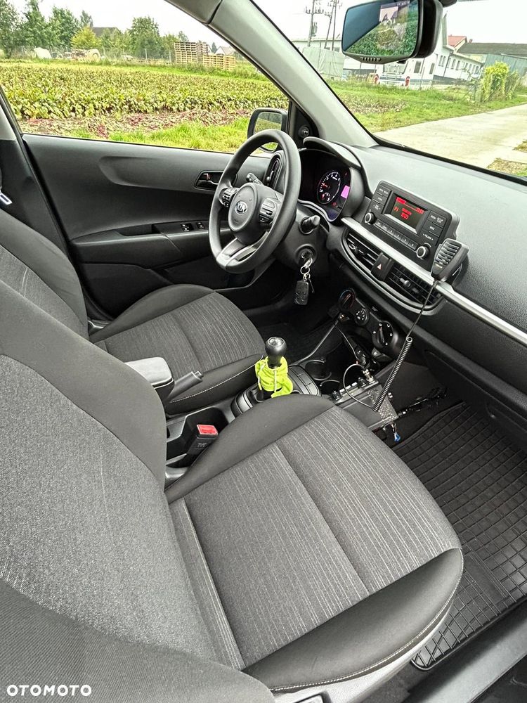 Kia Picanto 1.0 M - 10