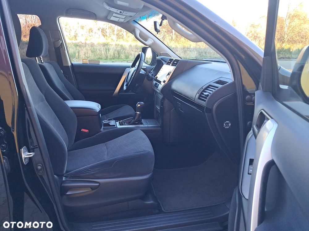 Toyota Land Cruiser LC 2.8 D-4D Prado - 21