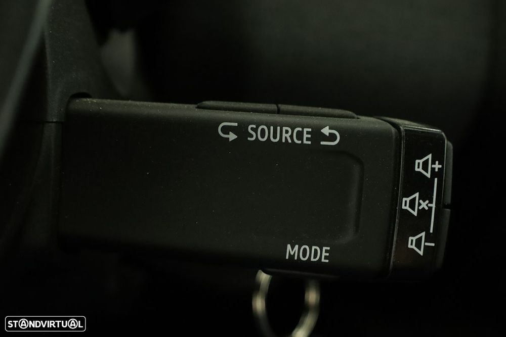 Renault Clio 1.0 TCe Evolution - 17