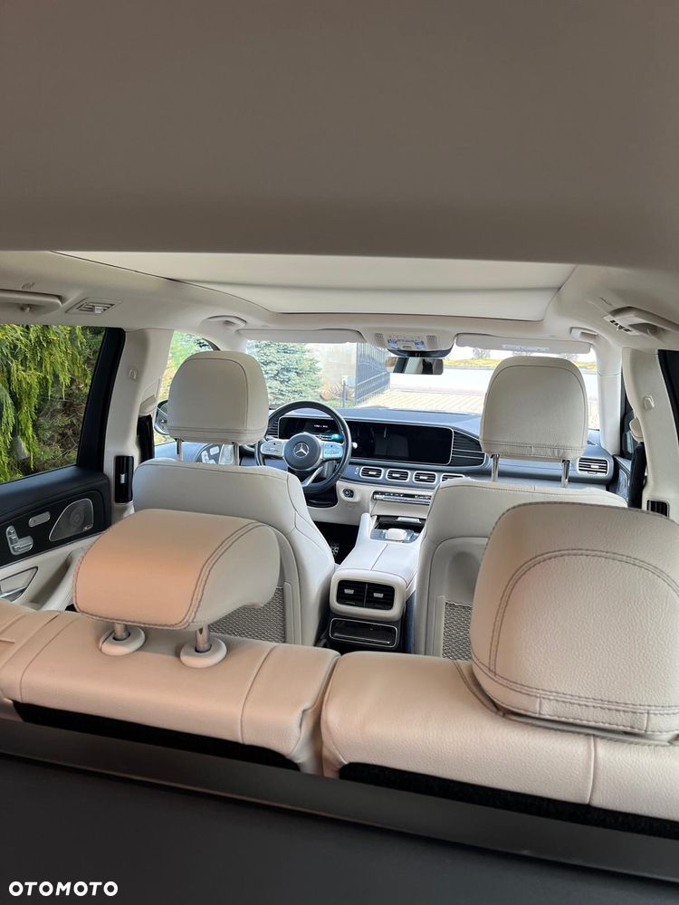 Mercedes-Benz GLS - 7