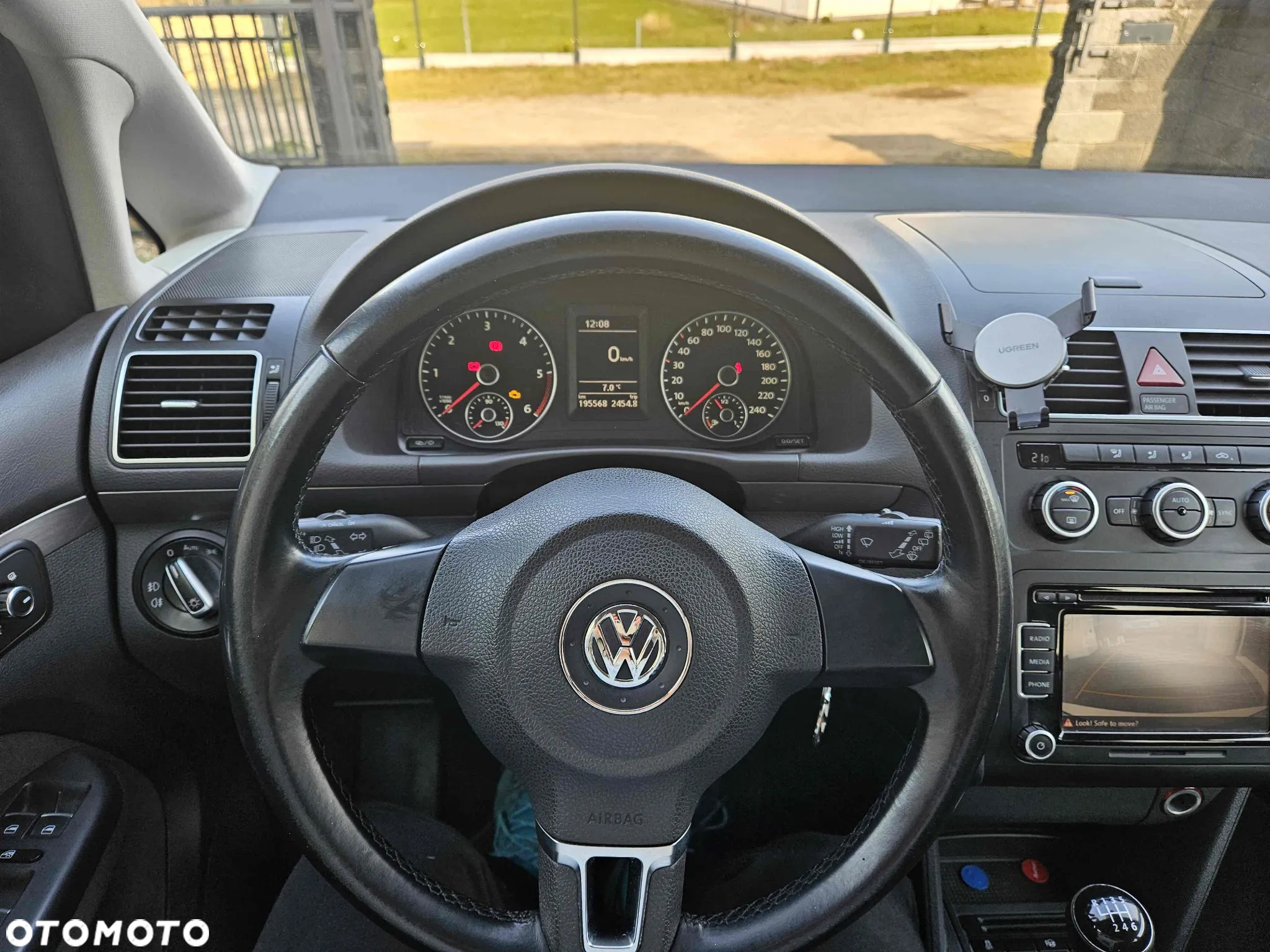 Volkswagen Touran 1.6 TDI DPF Cross - 9