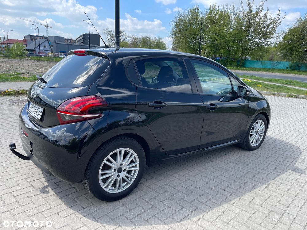 Peugeot 208 82 PureTech Style - 3