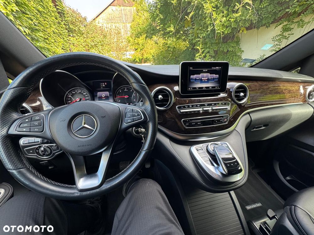 Mercedes-Benz Klasa V 220 (BlueTEC) d Avantgarde 7G-Tronic (długi) - 12
