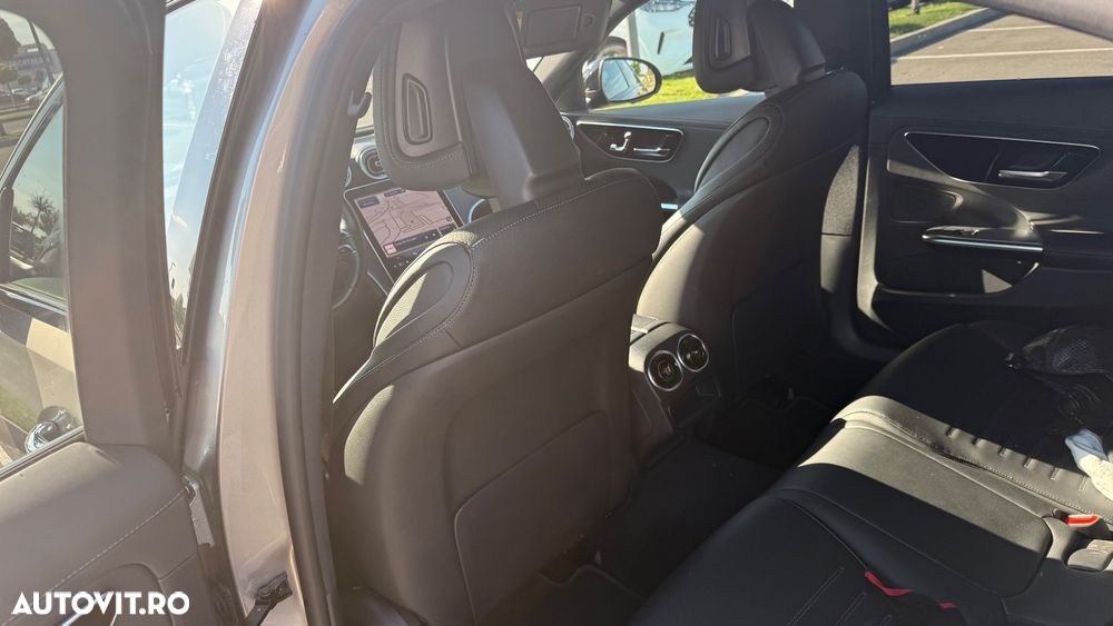 Mercedes-Benz C 300 MHEV 4MATIC - 9
