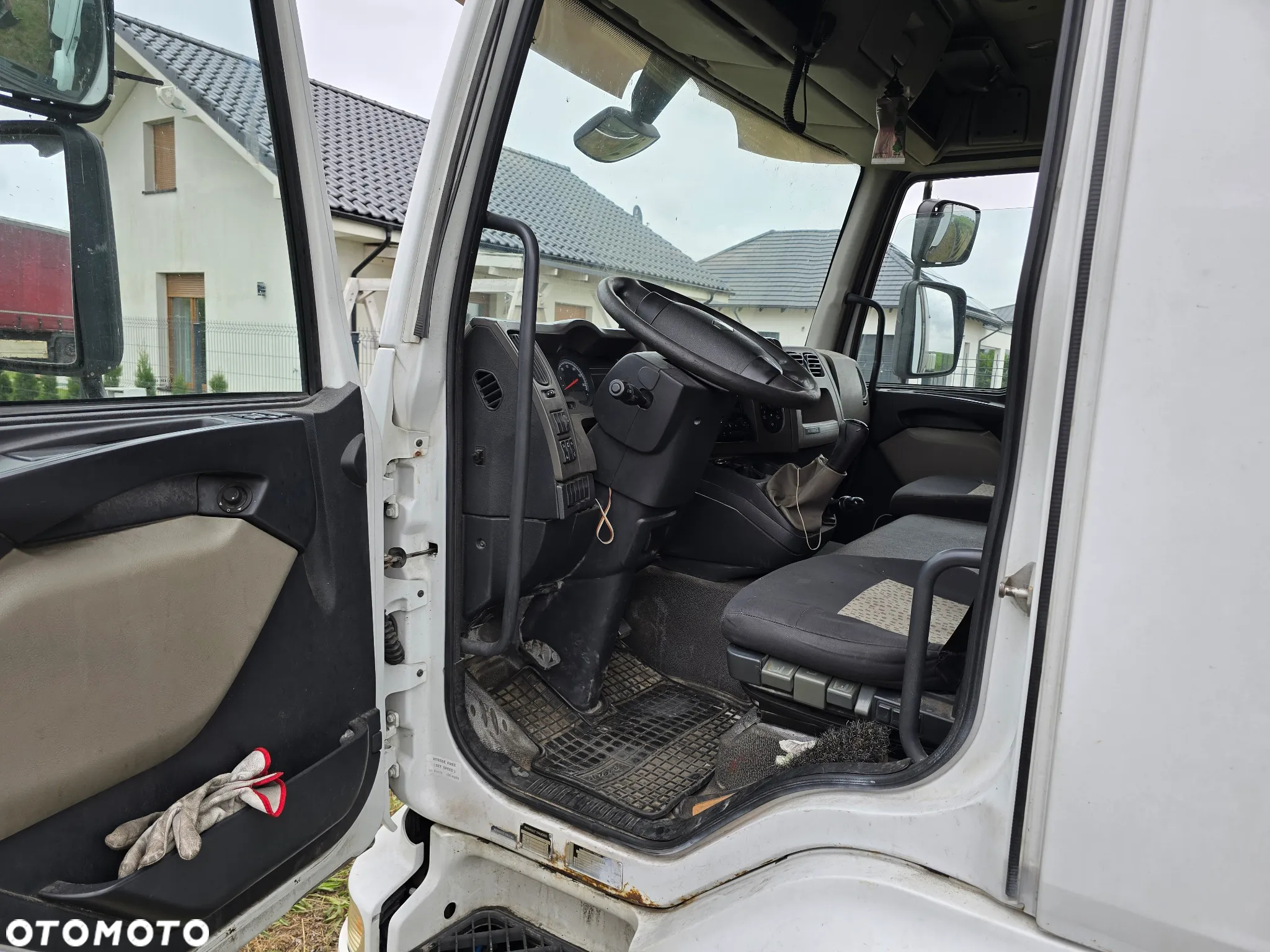 Renault Midlum - 4