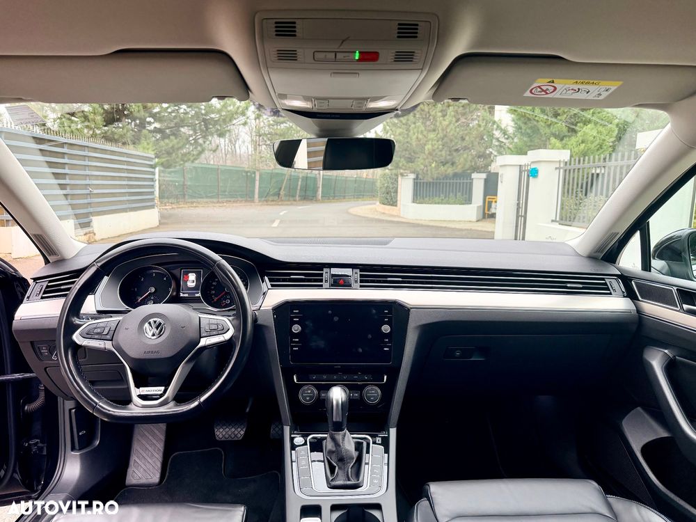 Volkswagen Passat 2.0 BiTDI DSG 4Mot Highline - 12