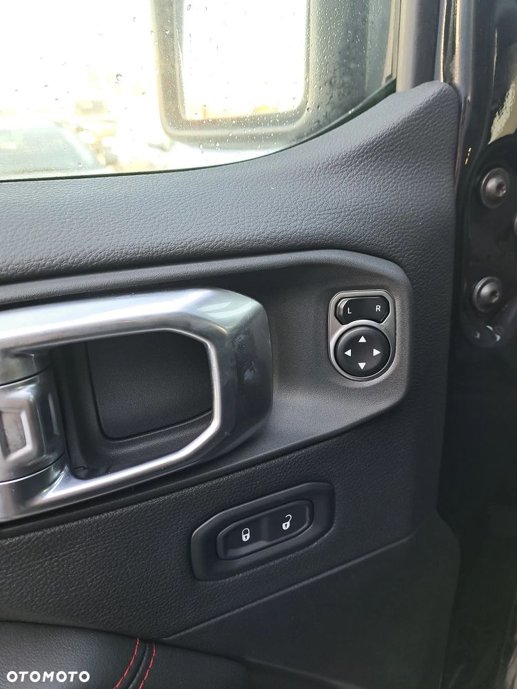Jeep Wrangler Unlimited GME 2.0 Turbo Rubicon - 30