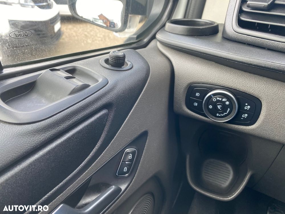 Ford Transit Custom - 21