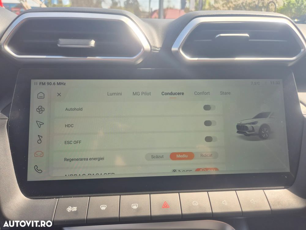 MG ZS HEV 1.5 GSI AT Exclusive - 20