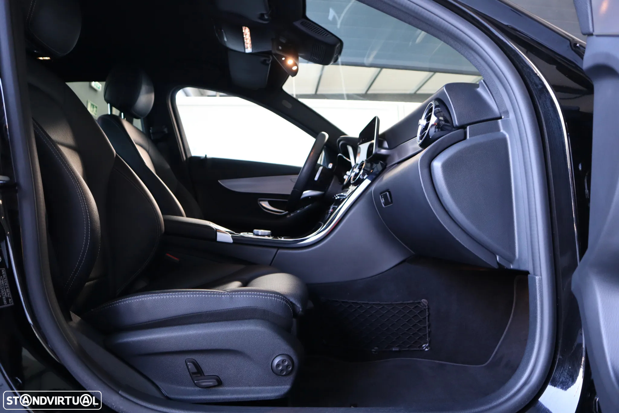 Mercedes-Benz C 300 de AMG Line - 14