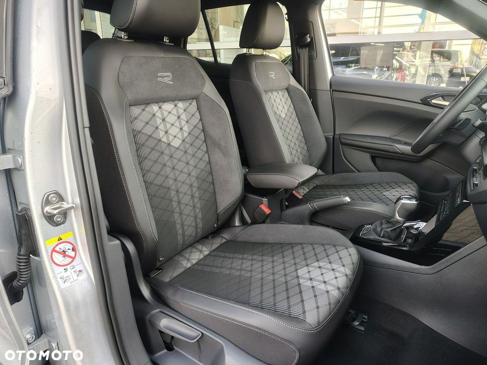 Volkswagen T-Cross - 10