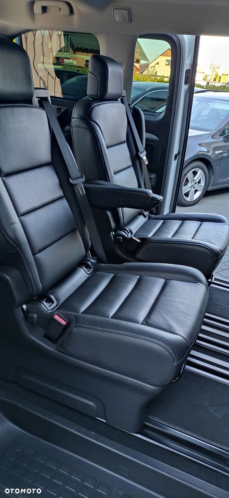 Opel Zafira 2.0 D Automatik 130 kW GS - 24