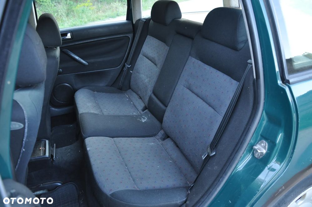 Volkswagen Passat 1.9 TDI CL - 7