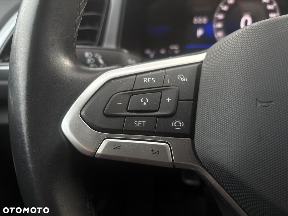 Volkswagen T-Roc 1.5 TSI Life DSG - 19