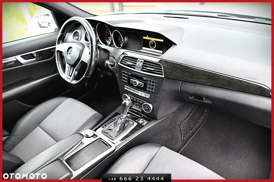 Mercedes-Benz Klasa C 180 T BlueEFFICIENCY 7G-TRONIC Avantgarde - 15