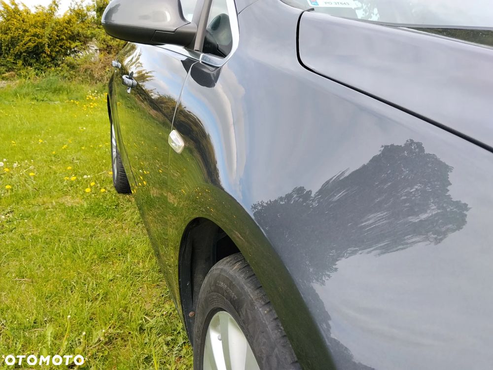 Opel Astra 2.0 CDTI Enjoy - 13