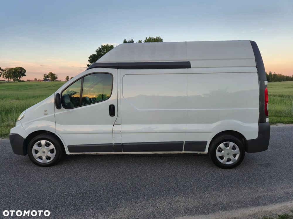 Renault Trafic - 17