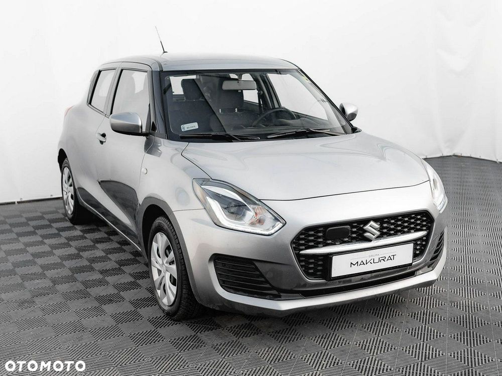 Suzuki Swift - 4