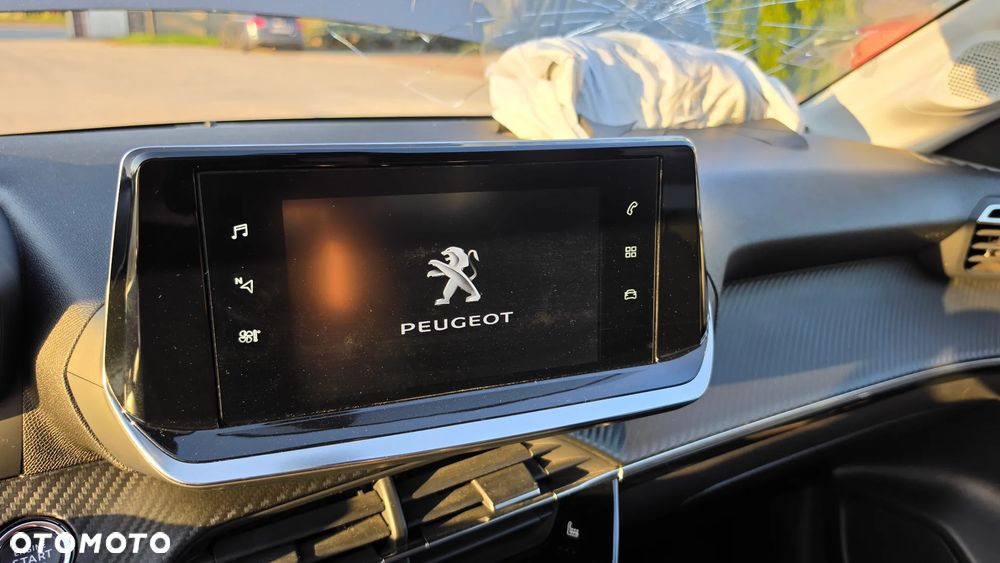 Peugeot 208 1.2 PureTech GPF Allure S&S - 22