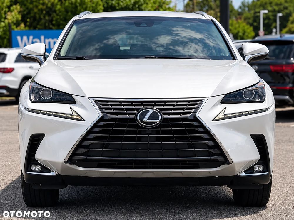 Lexus NX - 4