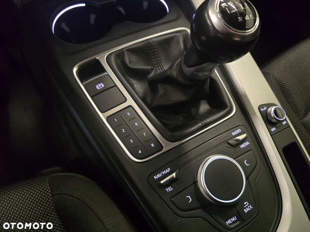 Audi A4 Avant 2.0 TDI DPF Attraction - 16