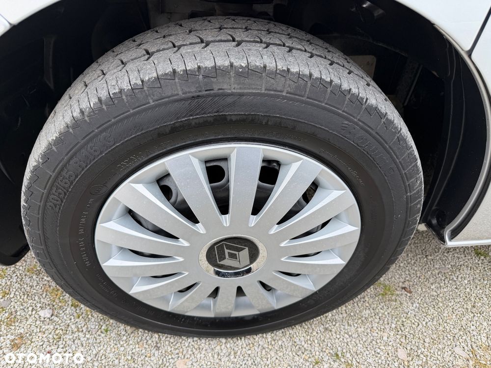 Renault Trafic L2H1 Long - 34