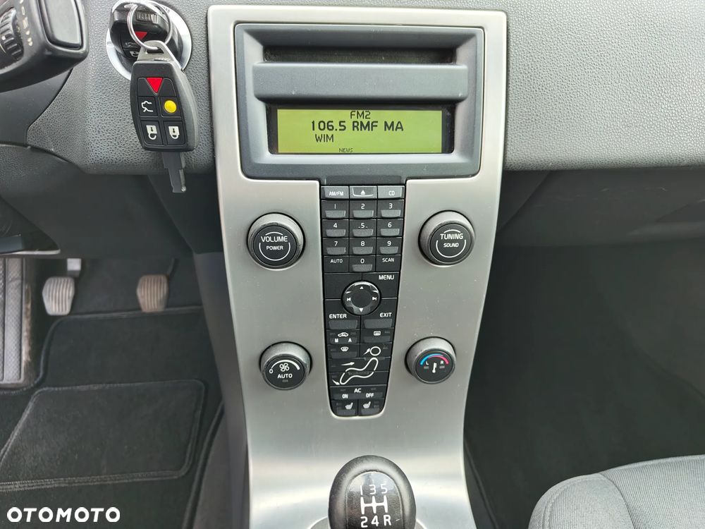 Volvo S40 1.8 Momentum - 16