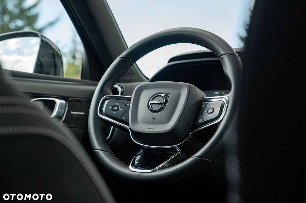 Volvo XC 40 - 20