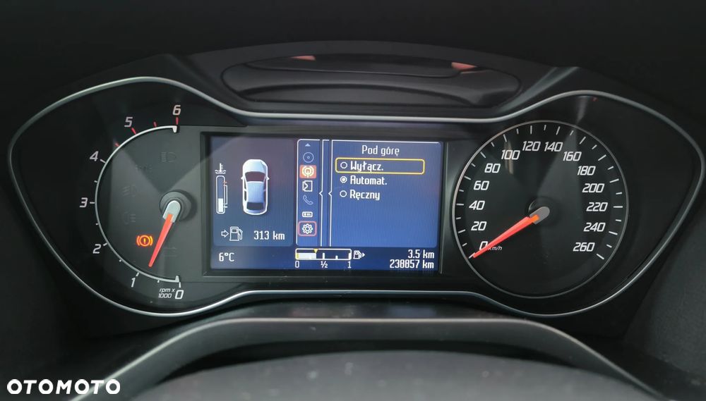 Ford Galaxy 2.0 TDCi Titanium - 24