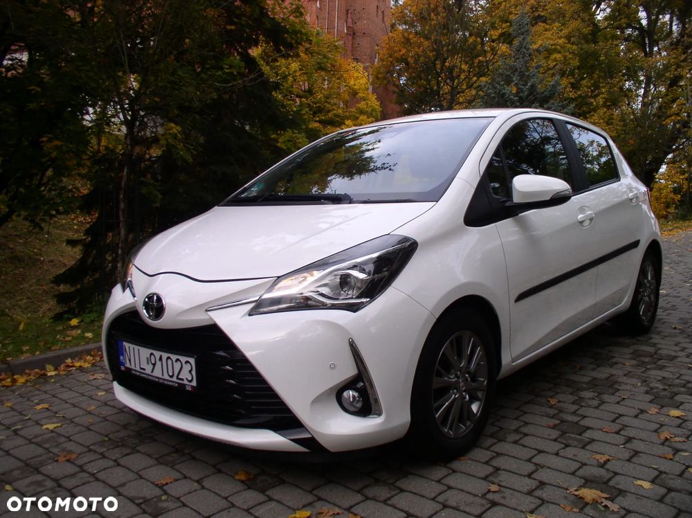 Toyota Yaris 1.5 Dynamic - 28