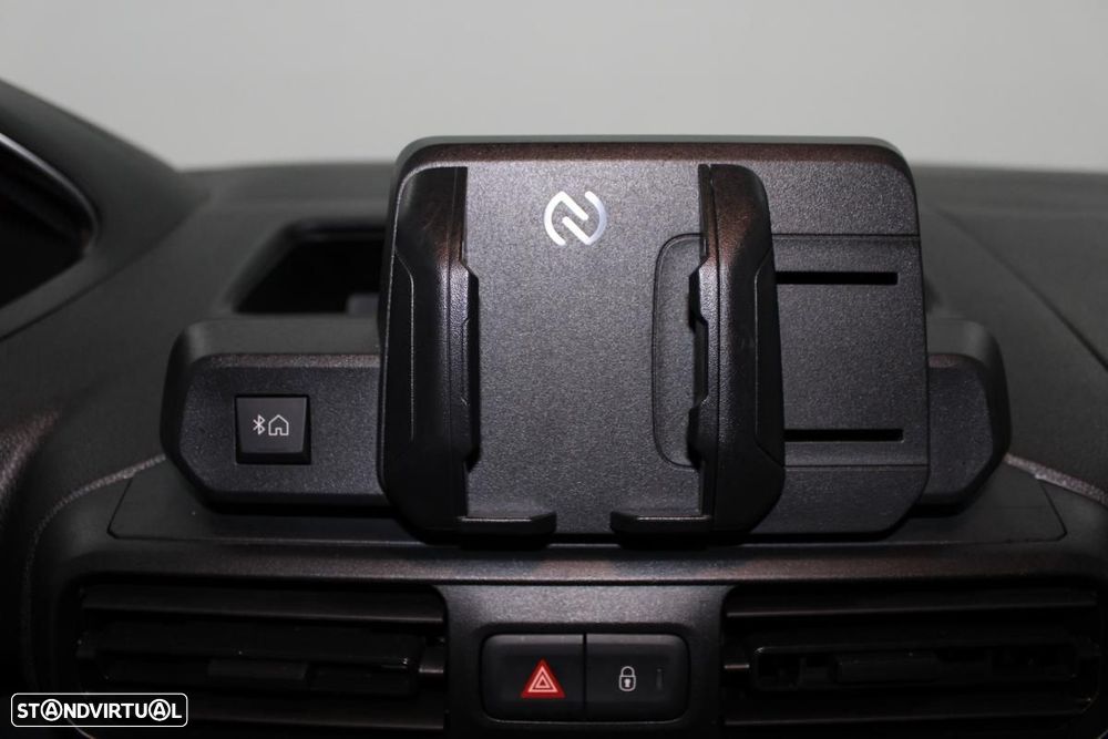 Peugeot Partner Premium - 21