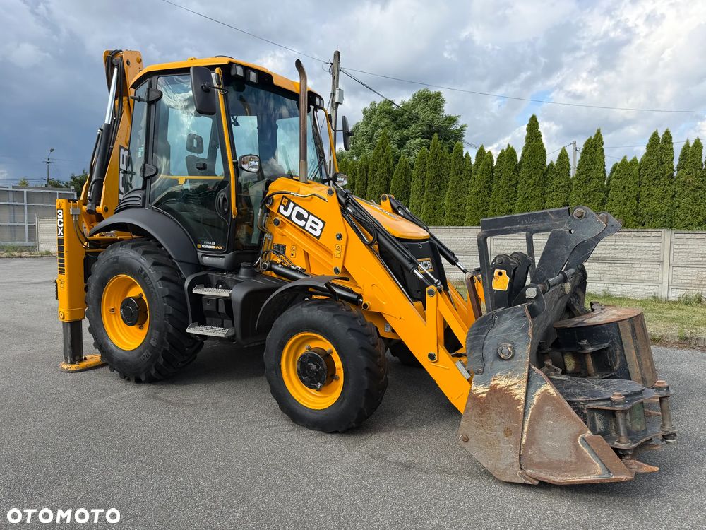 JCB 3CX PLUS AEC 1400Mth Salon PL - 6