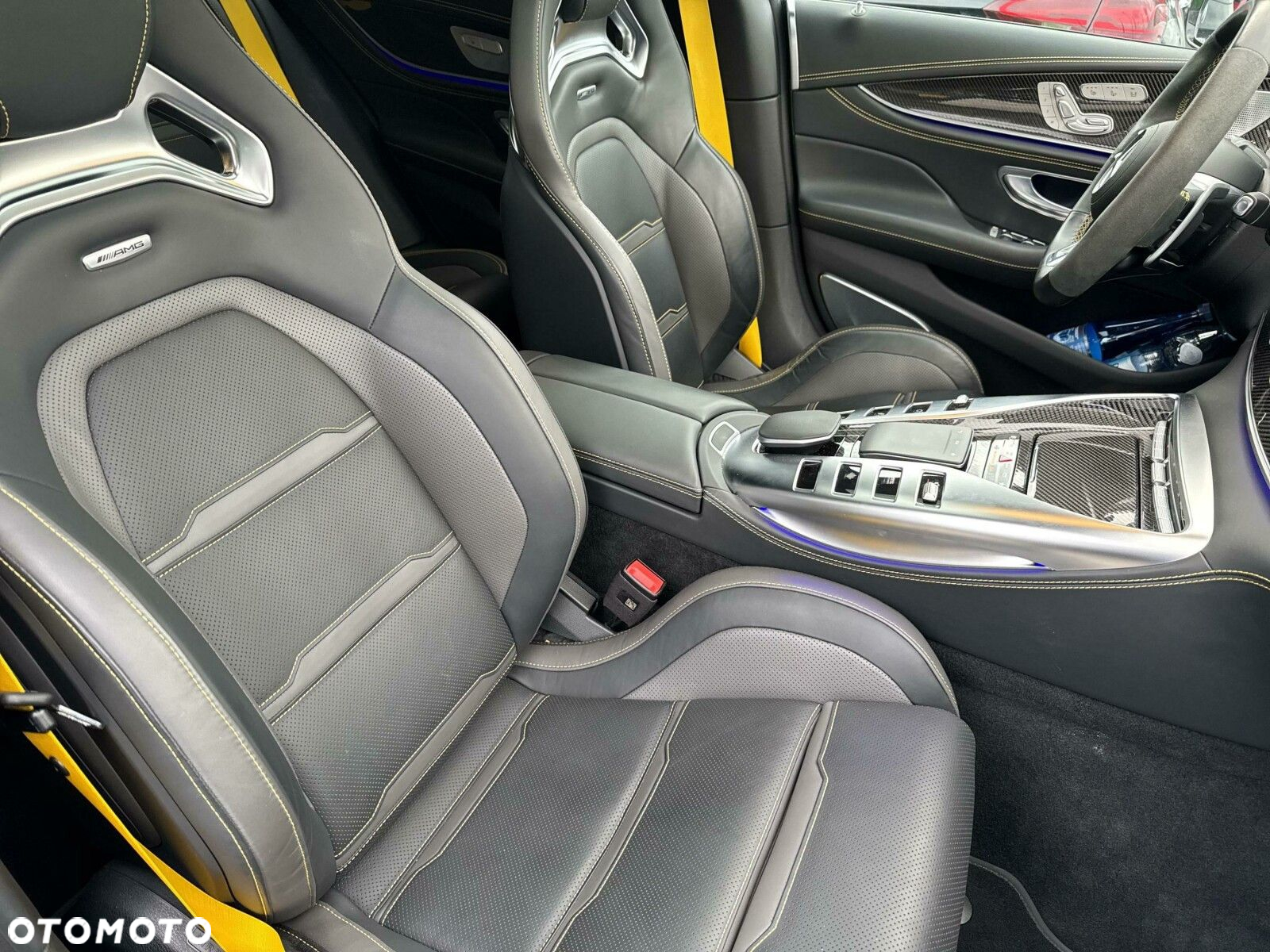Mercedes-Benz AMG GT - 24