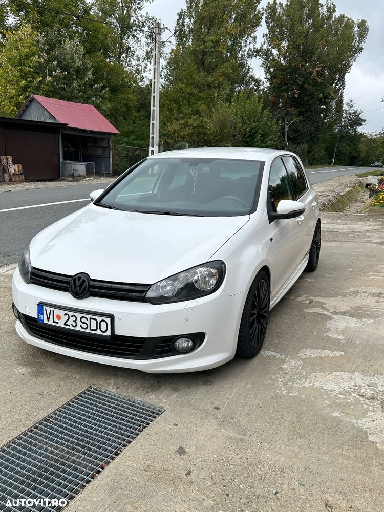 Volkswagen Golf - 2