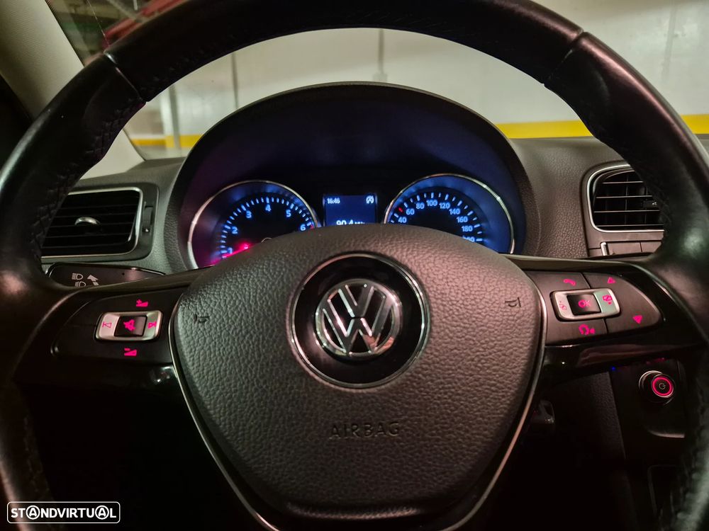 VW Polo 1.0 Confortline - 18