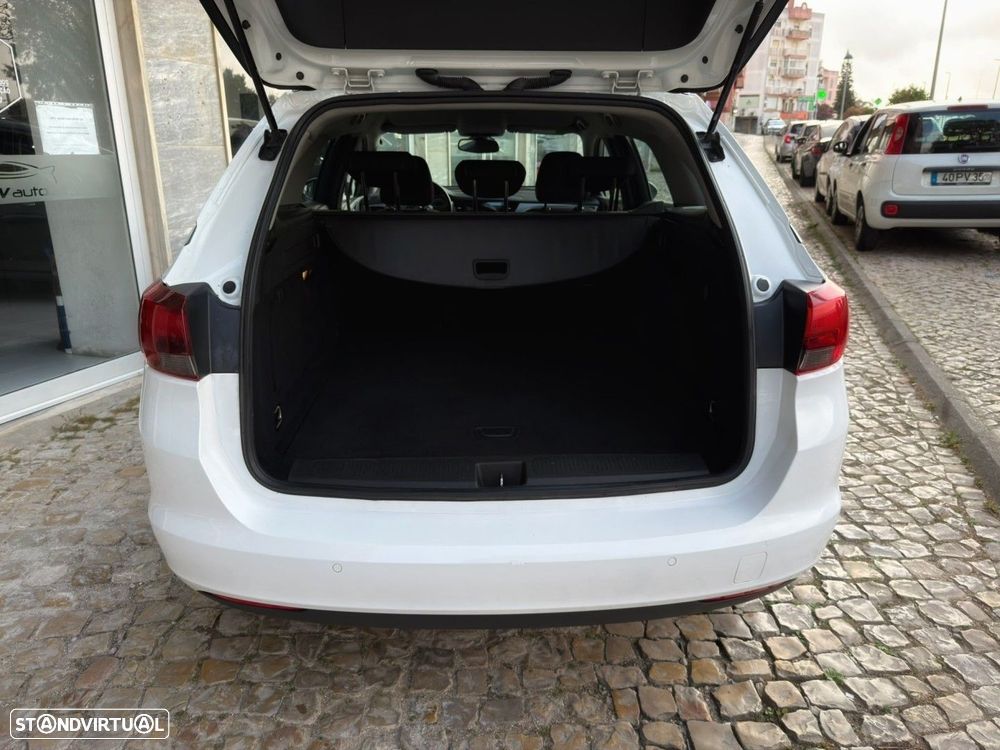 Opel Astra Sports Tourer 1.6 CDTI Innovation S/S - 22