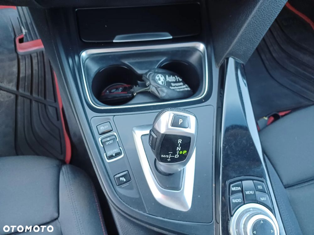 BMW Seria 4 420d Sport-Aut Sport Line - 17
