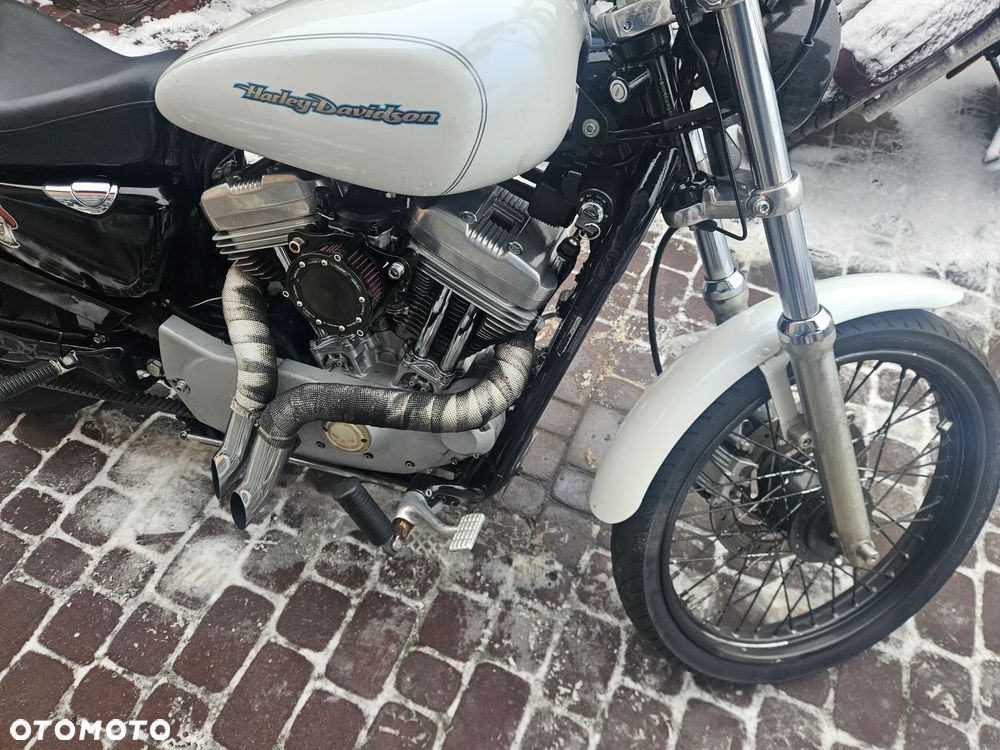 Harley-Davidson Sportster Custom 883C - 5