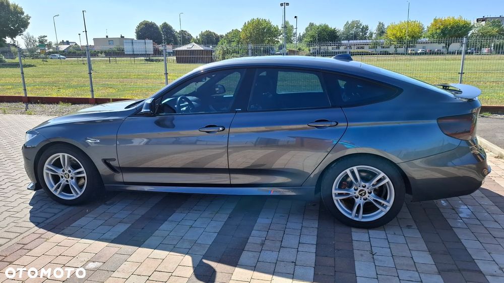 BMW Seria 3 320d xDrive Sport-Aut Sport Line - 13