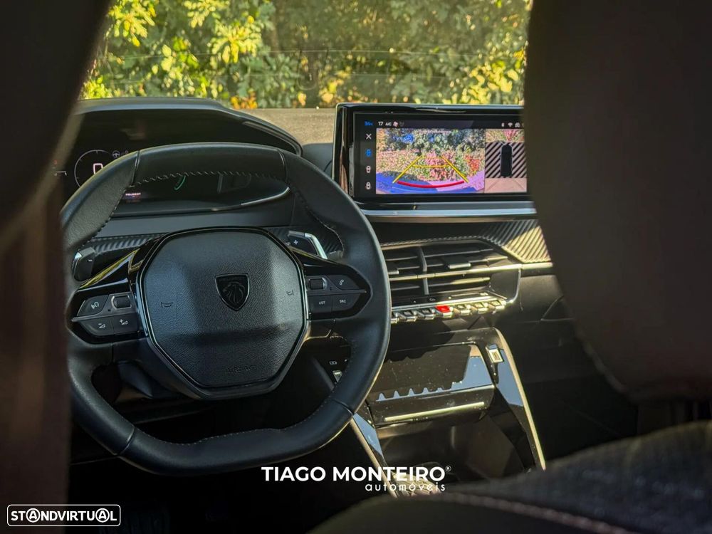 Peugeot 2008 1.2 Hybrid Allure e-DCS6 - 34