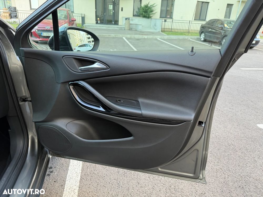 Opel Astra 1.5 D Start/Stop Automatik Business Edition - 26