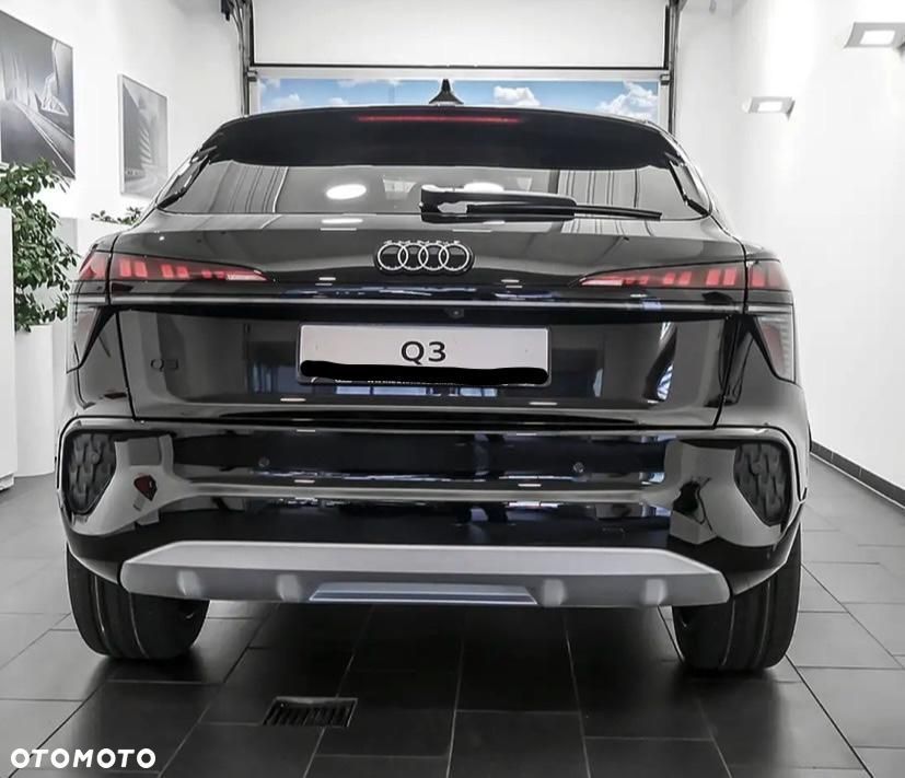 Audi Q3 Sportback - 5