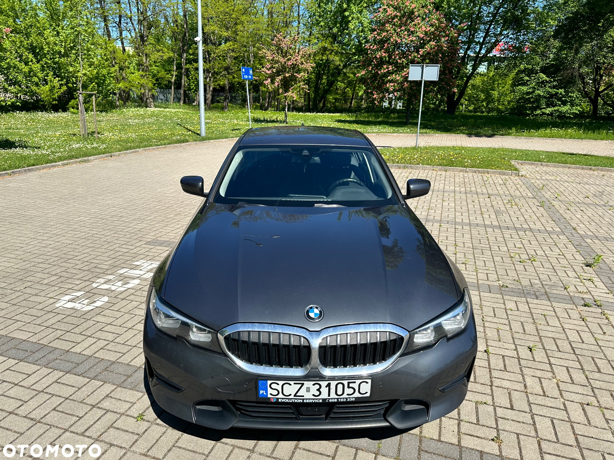 BMW Seria 3 320d Sport Line - 9