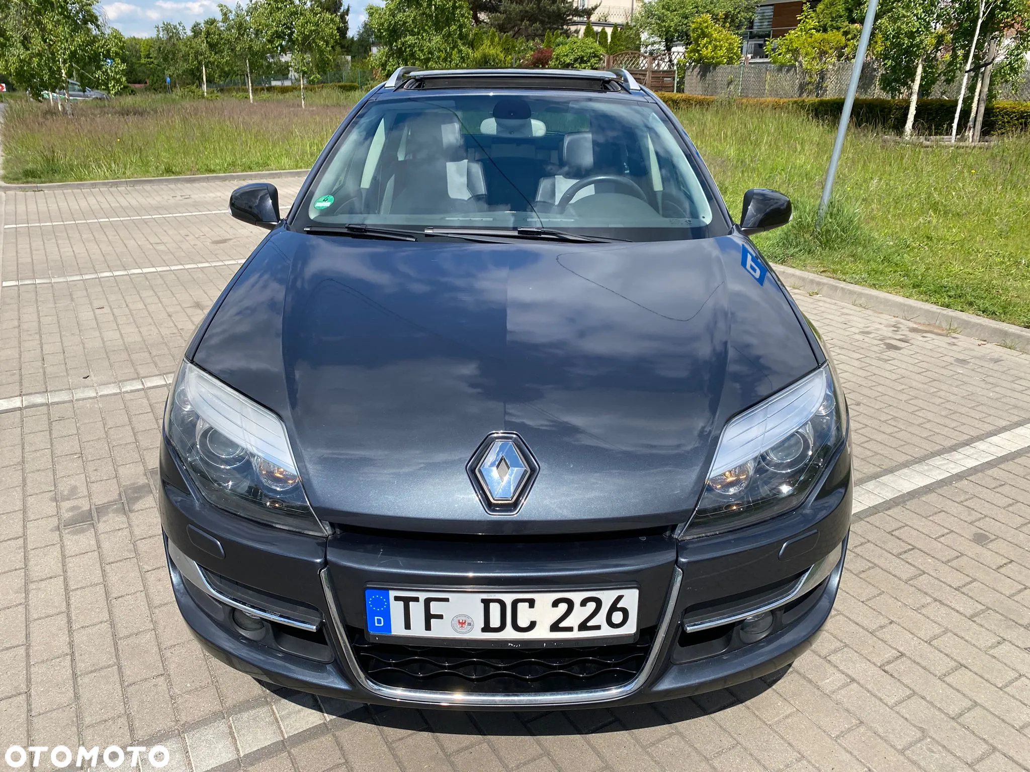 Renault Laguna Grandtour 2.0 16V Turbo Initiale - 8