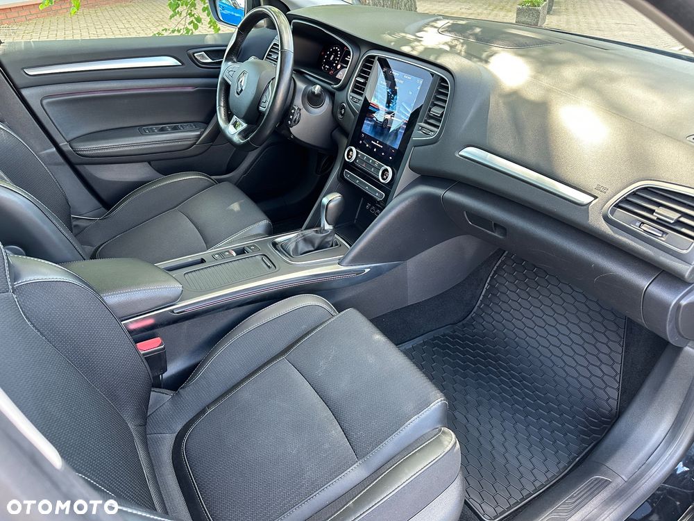 Renault Megane 1.3 TCe FAP Techno EDC - 27